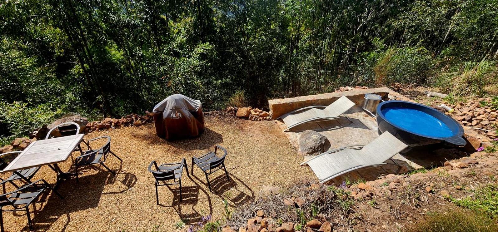 Apartment In Da Woods *